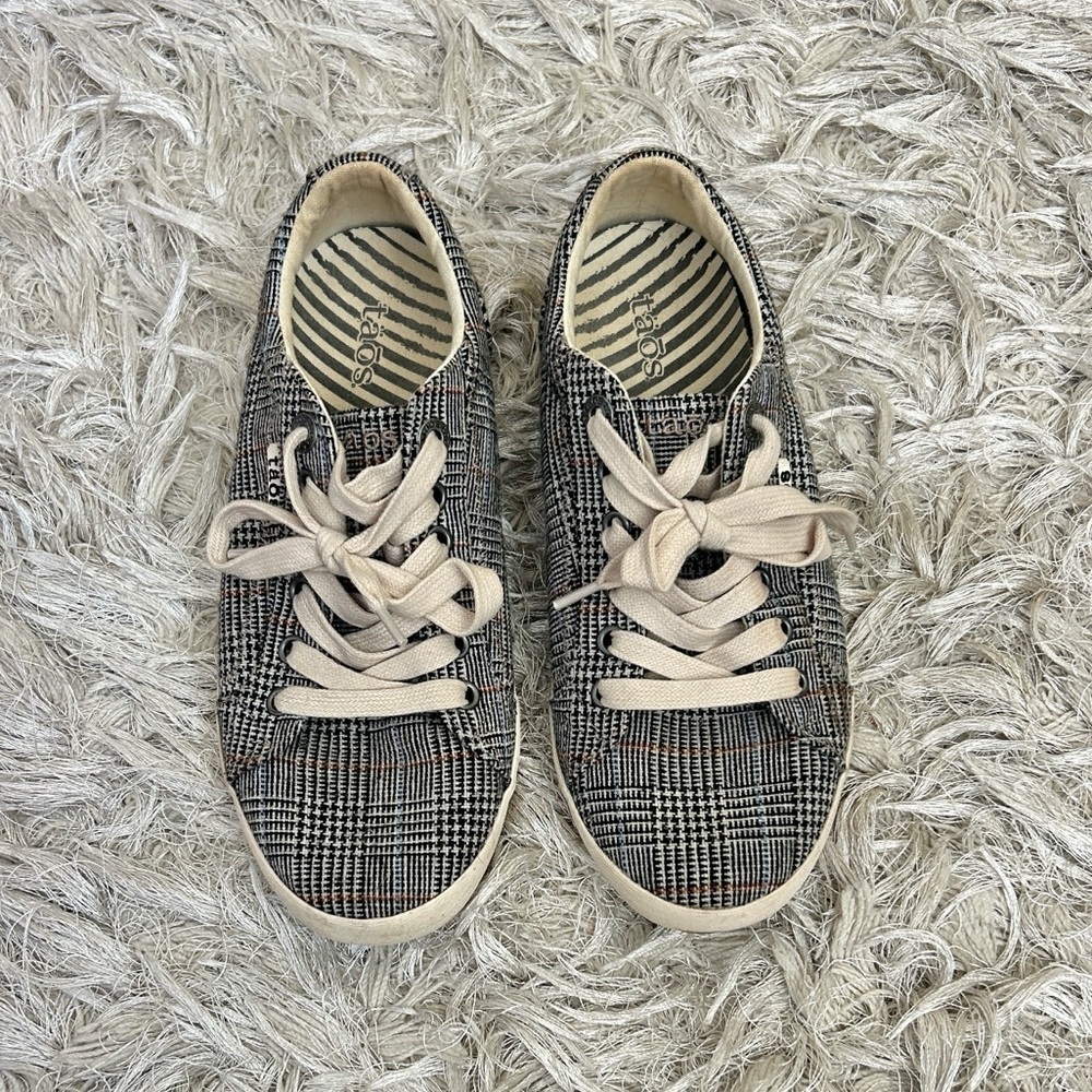 Taos Star Canvas Lace Up Sneakers in Black Plaid Sz 8 - Picture 6 of 12